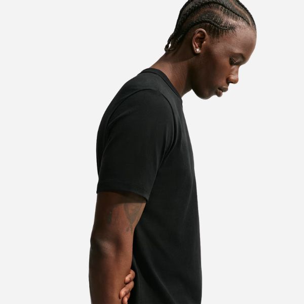 SPORTSWEAR PREMIUM ESSENTIALS