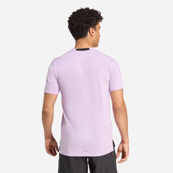 TRAININGS-T-SHIRT – SPEZIELL FÜR DAS TRAINING ENTWICKELT