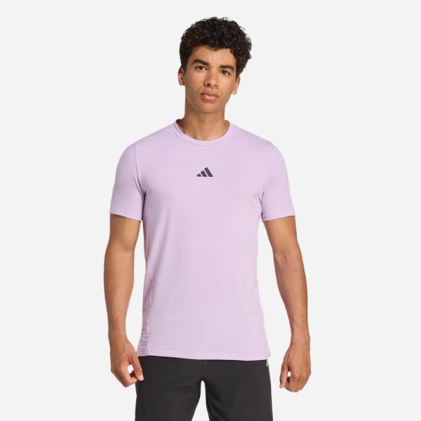 TRAININGS-T-SHIRT – SPEZIELL FÜR DAS TRAINING ENTWICKELT